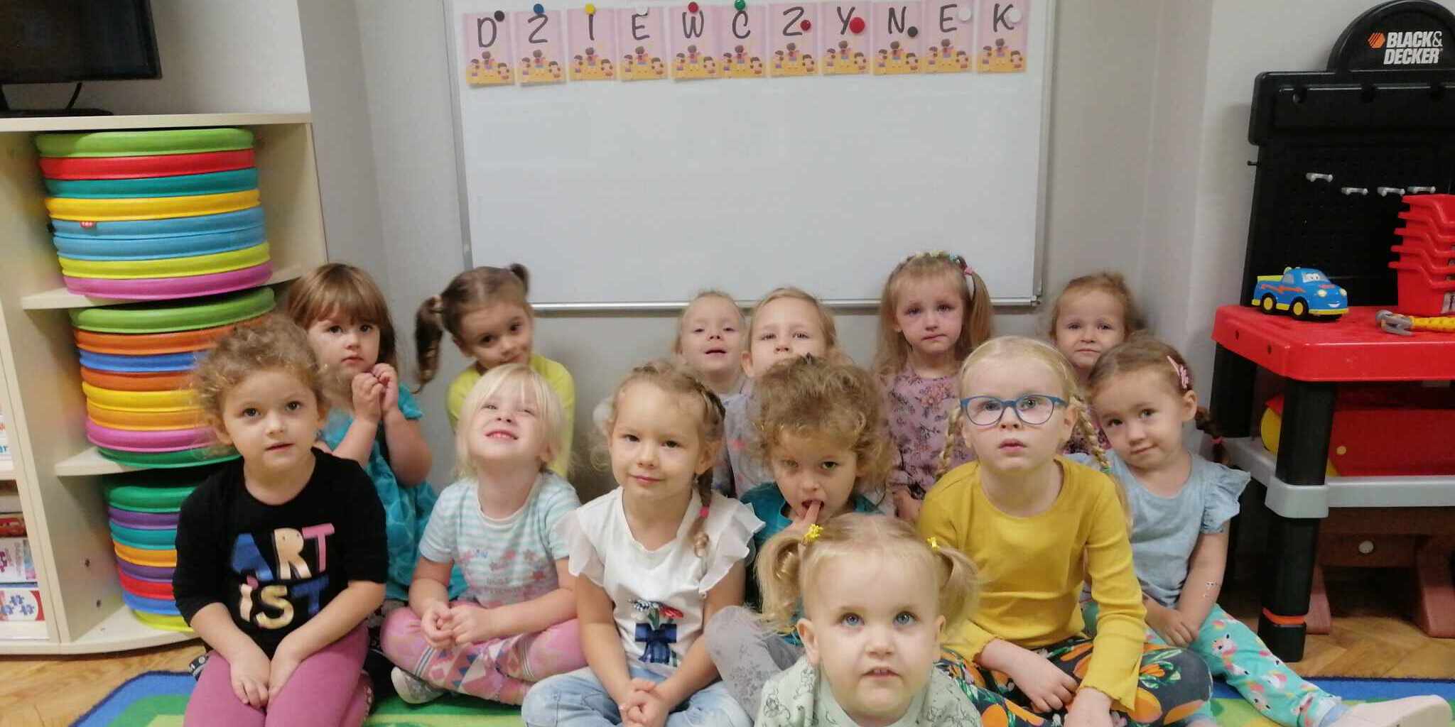 dzień dziewczynek.jpg