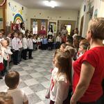 szkoła do hymnu1.jpg