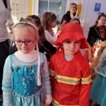 7. Bal Karnawałowy. Taniec w parach..jpg