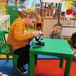 Michał prezentuje swoją pasję.jpg
