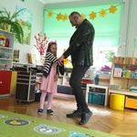 Występ magika z udziałem Amelii (2).jpg