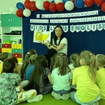 kids love english 7.jpeg