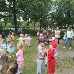 Tańczące dzieci (7).jpg