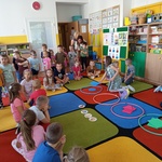 Dzieci w grupie starszaków.jpg