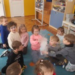 Doświadczenia z suchym lodem (4).jpg