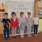 Dzieci z grupy Zajączki.jpg