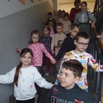 Dzieci w szkole.